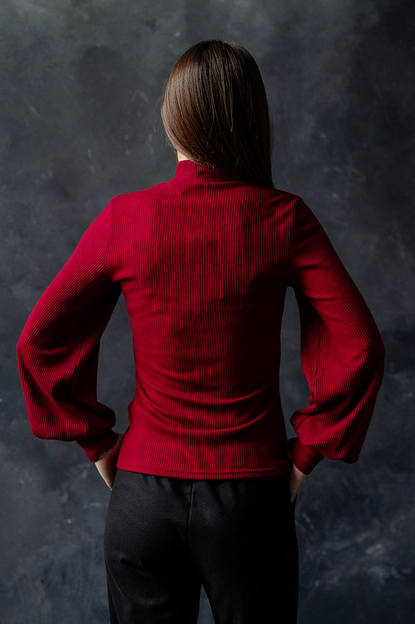 Бордовий трикотажний гольф