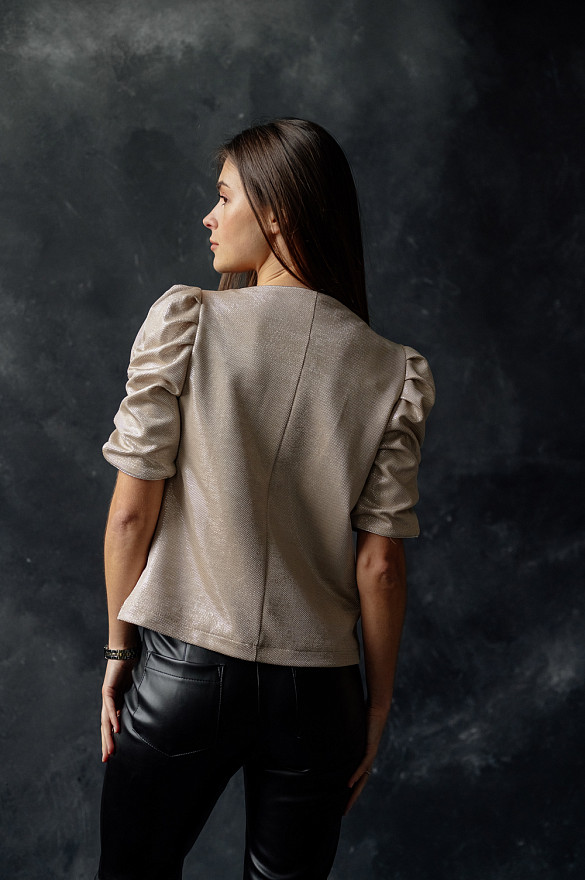 Золотая нарядная блуза