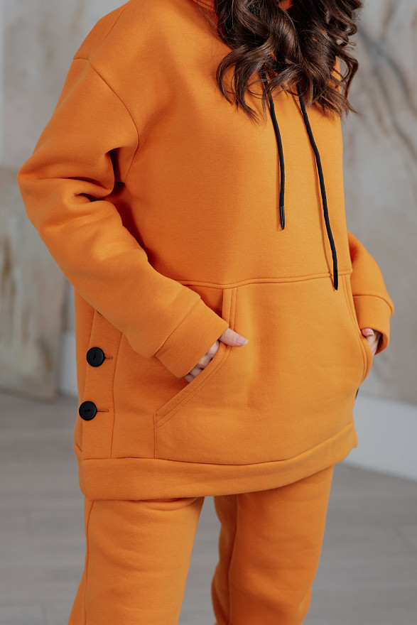 Longline warm sweatshirt with kangaroo pocket