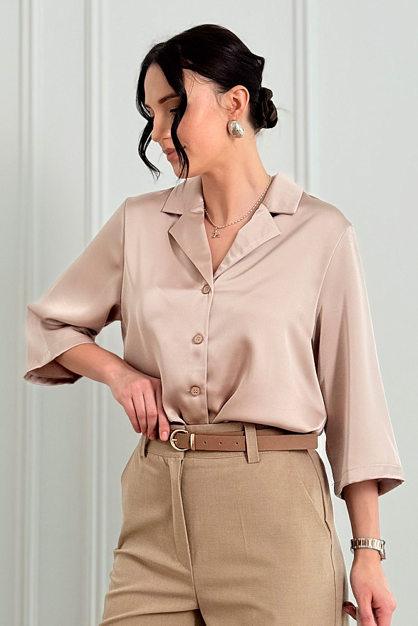 Silk shirt with jacket collar in the color 