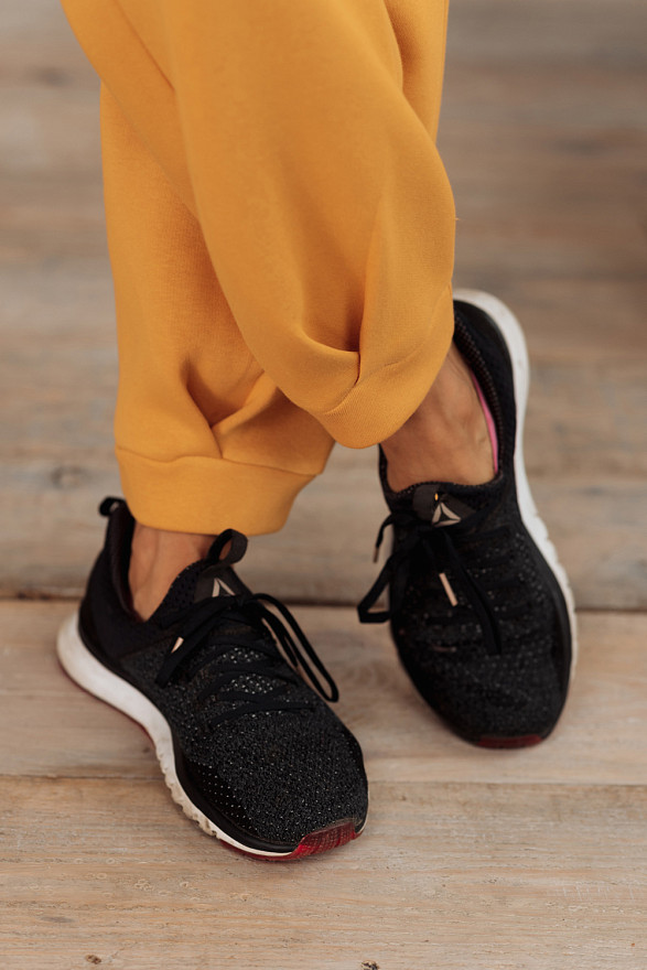 Гірчичні штани на флісі