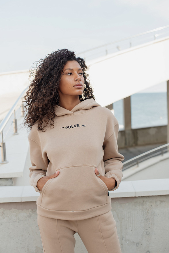 Теплий світшот з написом з великим капюшоном