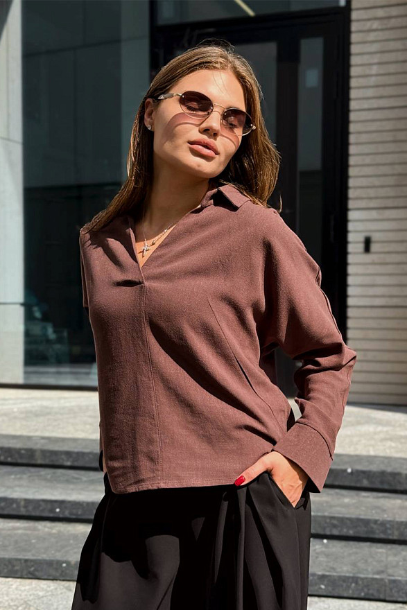 Шоколадна легка блуза вільного крою