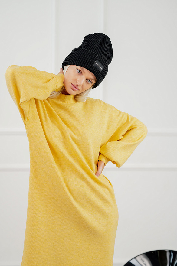 Теплое ангоровое платье прямого кроя