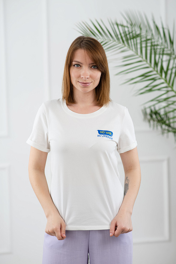 Молочна бавовняна футболка 