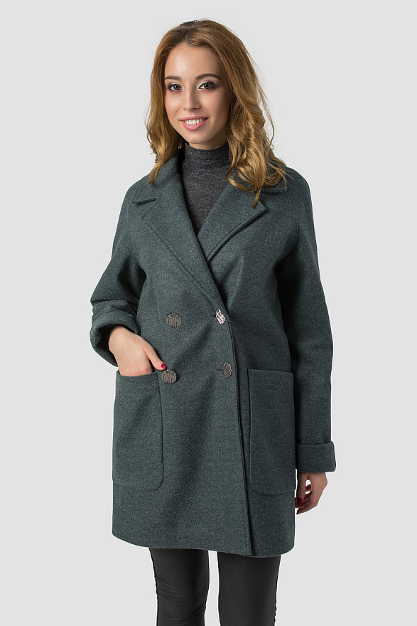 Пальто в стилі оверсайз