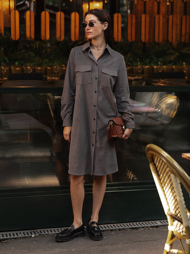 Вельветова сукня-сорочка кольору 