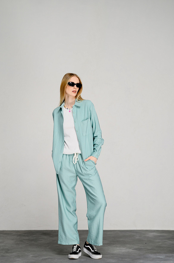 М'ята сорочка вільного крою