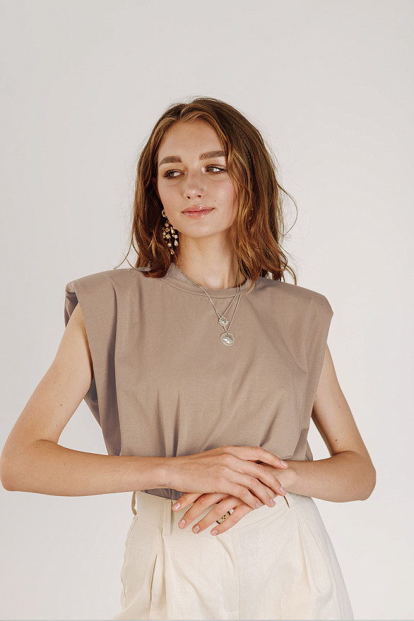 Khaki shoulder pad T-shirt 