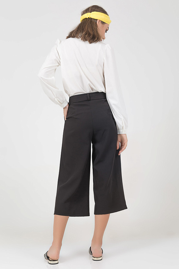 Чорні штани кюлоти