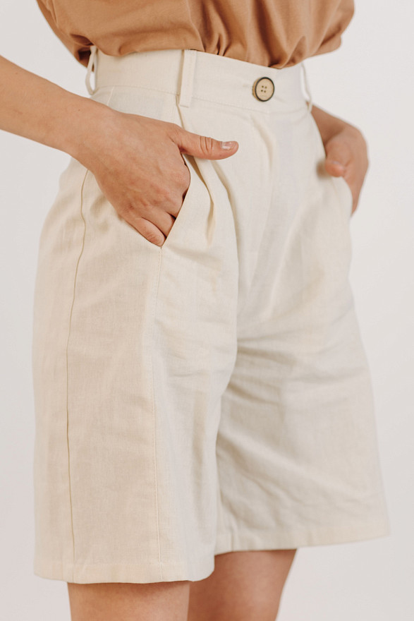 Шорти бермуди з льону
