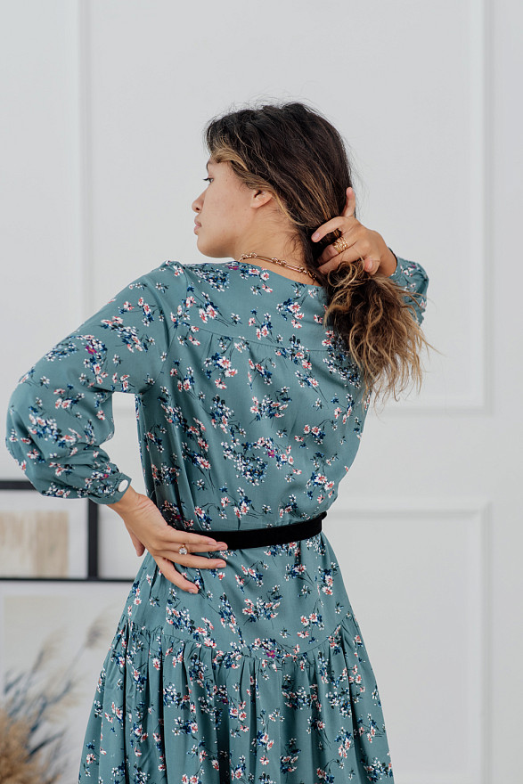 Midi floral print dress with pleated detail