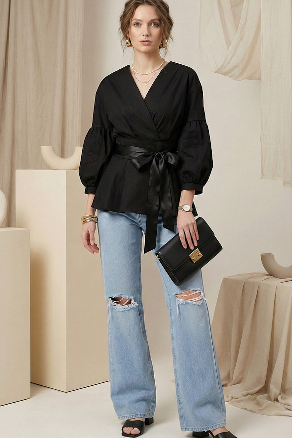 Чорна сорочка з ґудзиками на спинці