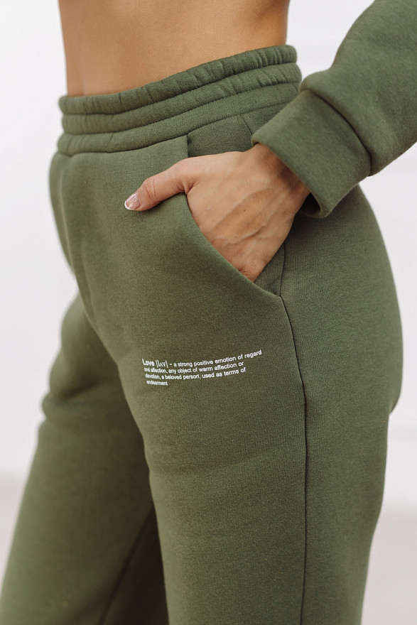 Теплые спортивные брюки цвета хаки