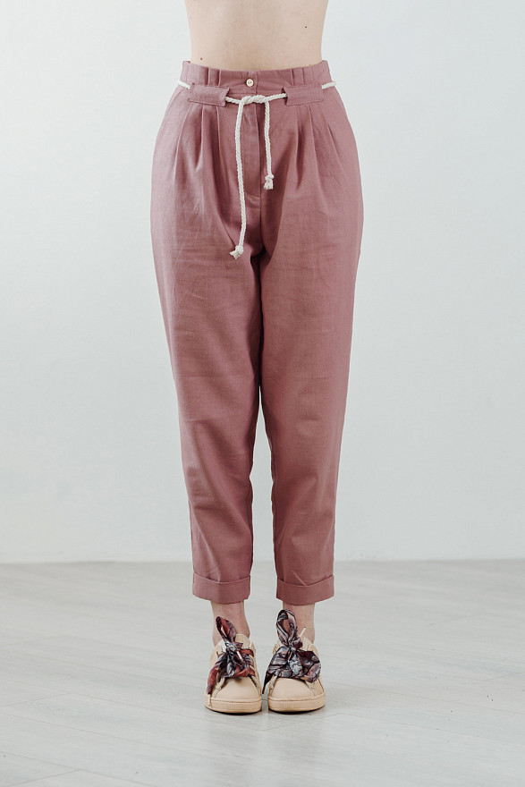 Пудрові лляні штани на талії