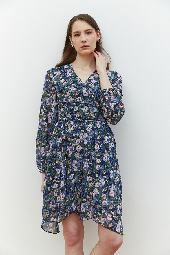 Синие шифоновое платье на подкладке с запахом