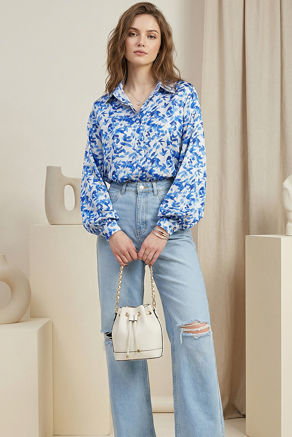 Вільна блакитна блуза