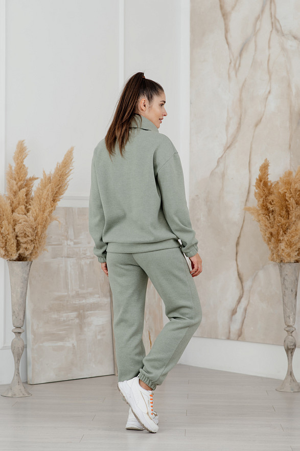 Оливковий спортивний костюм із кофтою на змійці