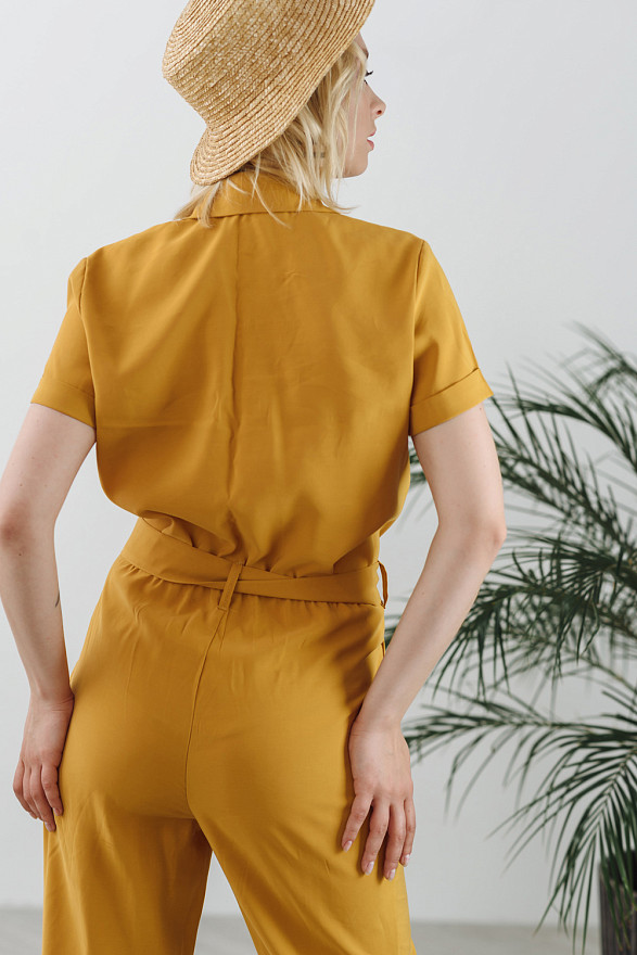 Комбінезон в стилі сафарі