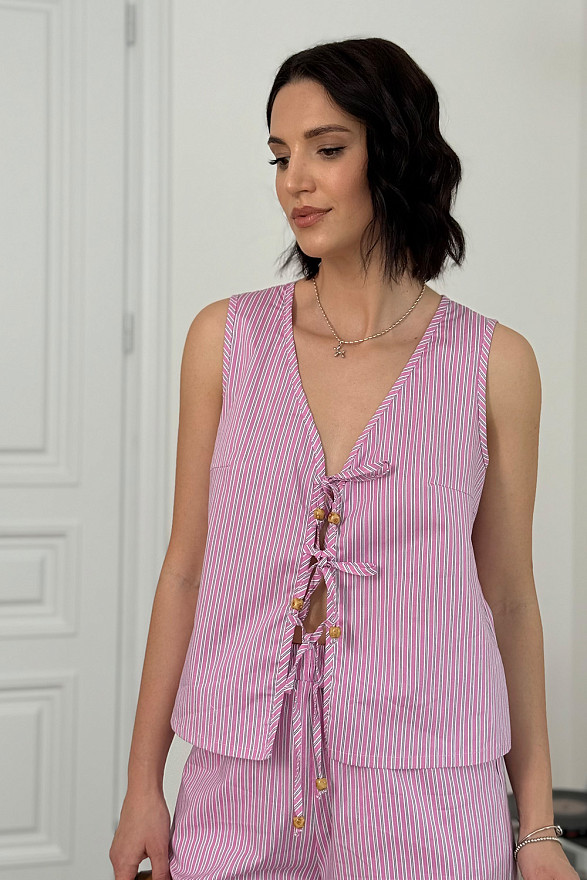 Розовый коттоновый костюм