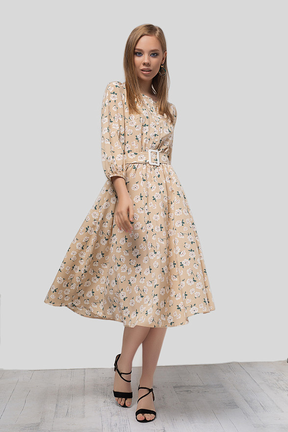 Цветочное платье с летящей юбкой
