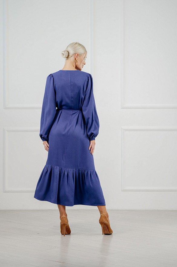 Повседневное оversize-платье в цвете