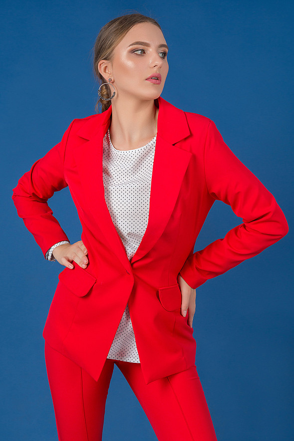 Classic blazer with button