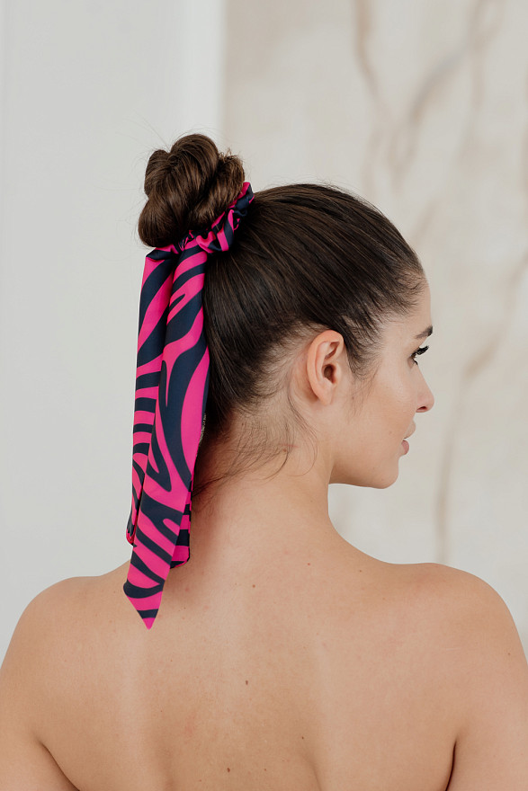 Резинка-бант кольору фуксии