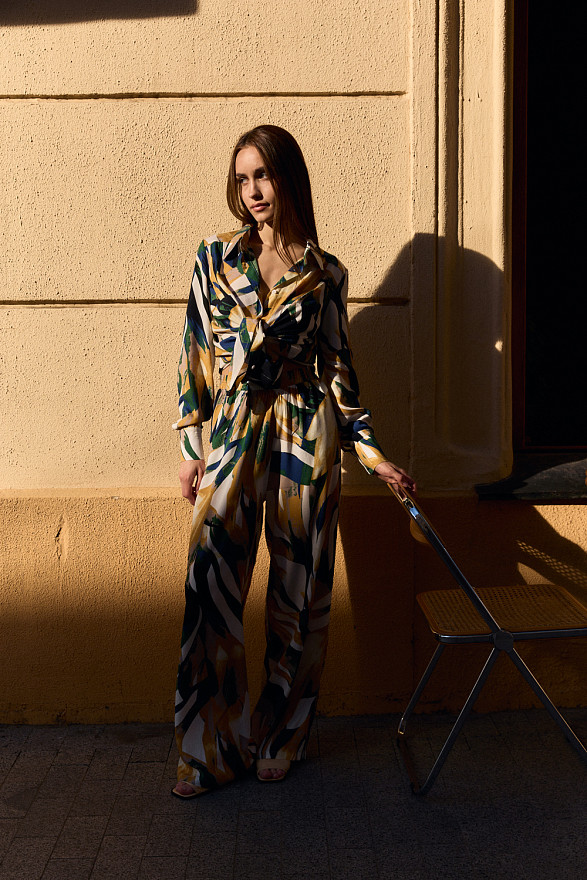 Жовтий комплект із сорочки та штанів