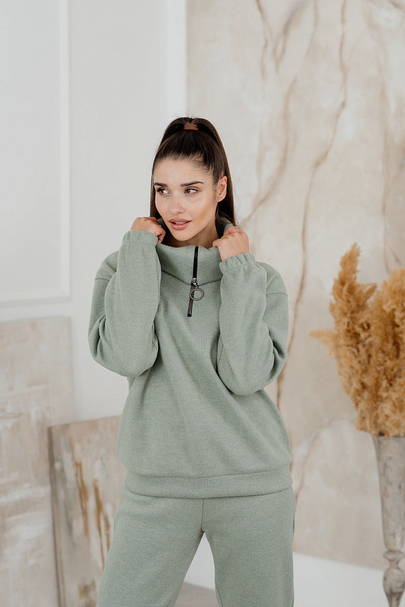 Оливковий спортивний костюм із кофтою на змійці