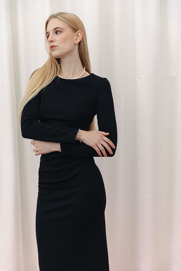 Black jersey fitted dress