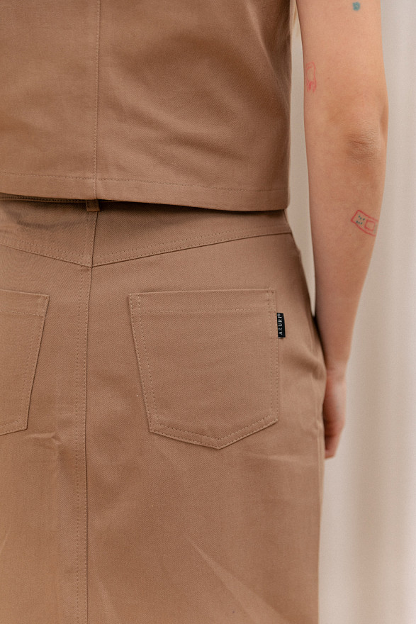 Beige denim skirt with front slit