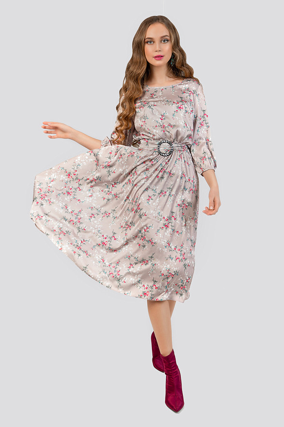 Шелковое миди платье с поясом