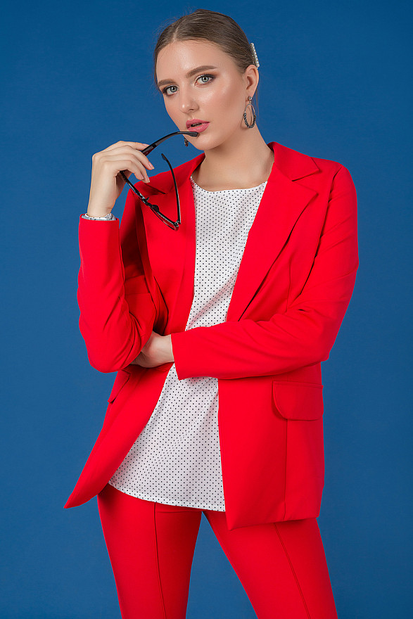 Classic blazer with button