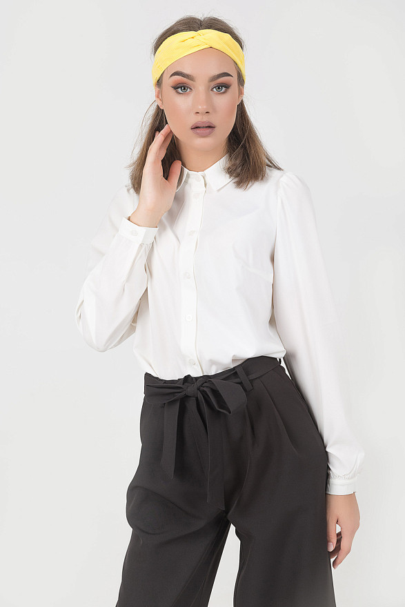 Basic straight cut blouse