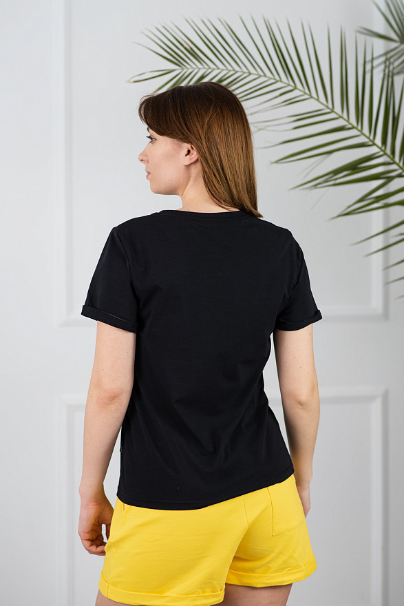 Чорна футболка «Ukraine»