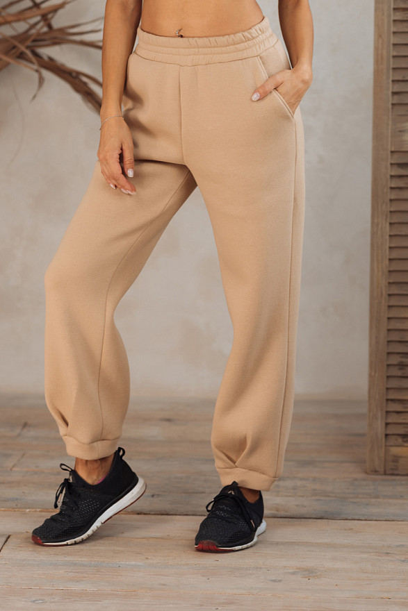Бежеві спортивні штани