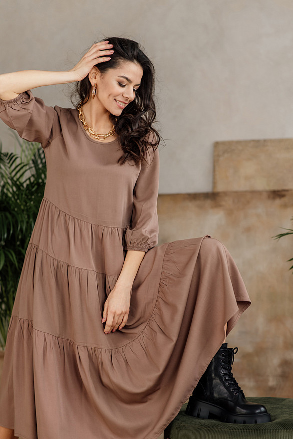 Бежеве міді плаття вільного крою