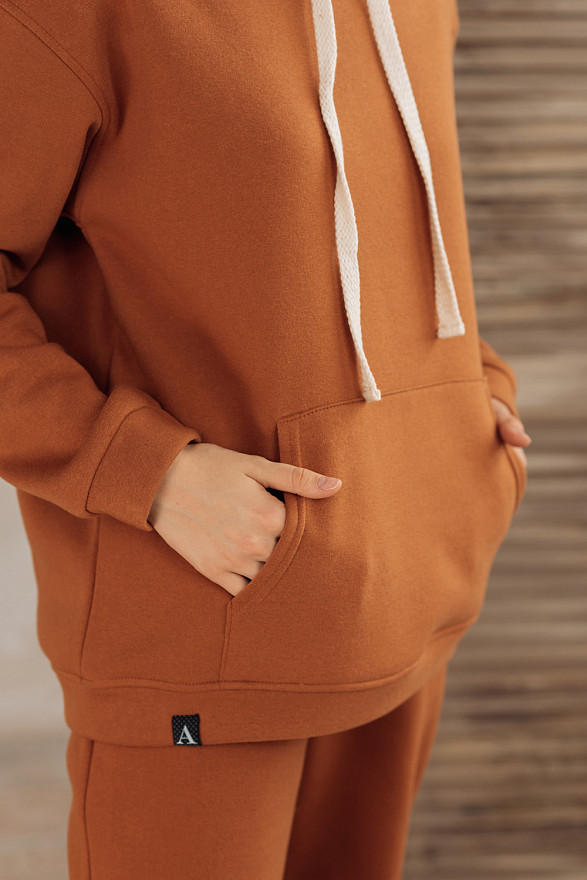 Карамельний світшот з кишенею