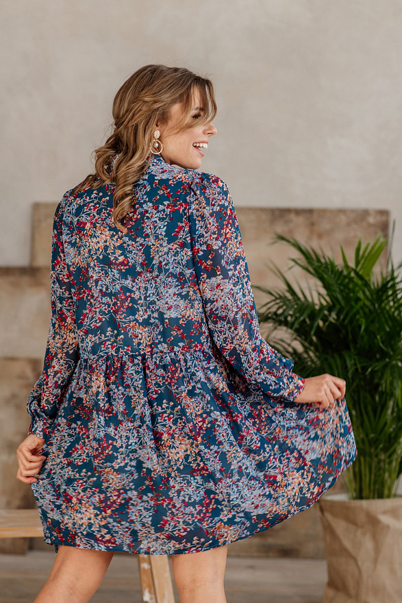 Шифоновое платье с оборками