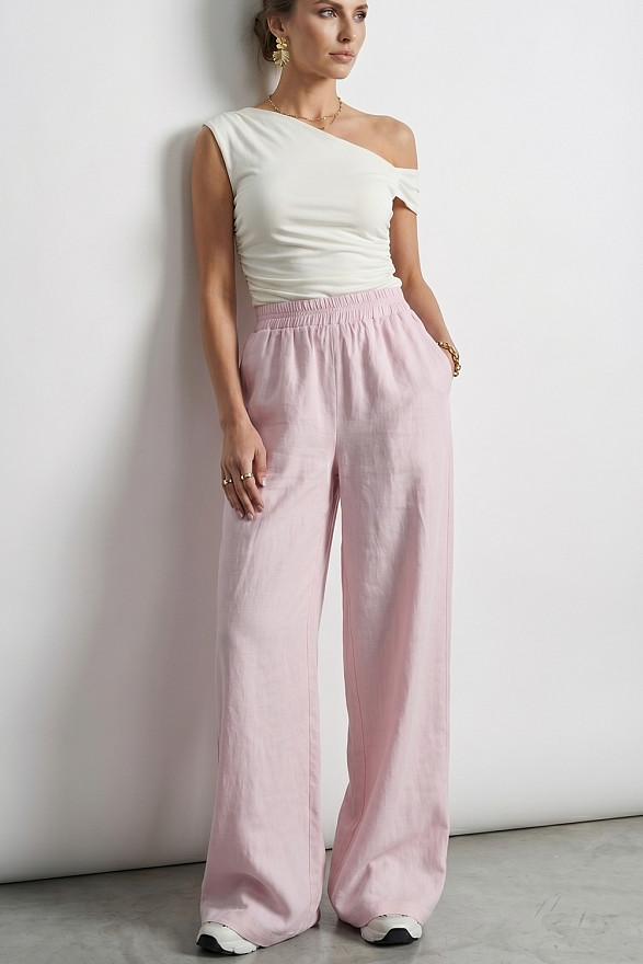 Розовые свободные женские брюки на резинке