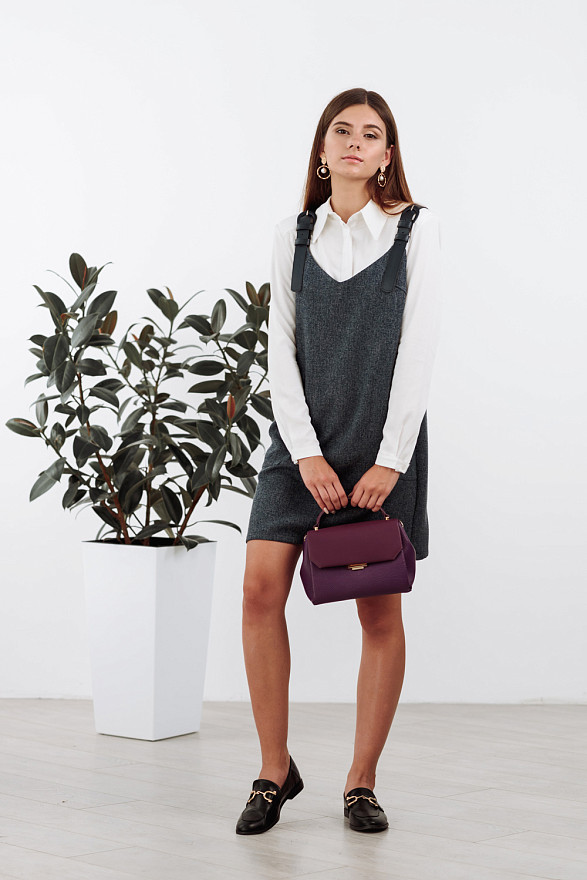 Сарафан с кожаными бретельками