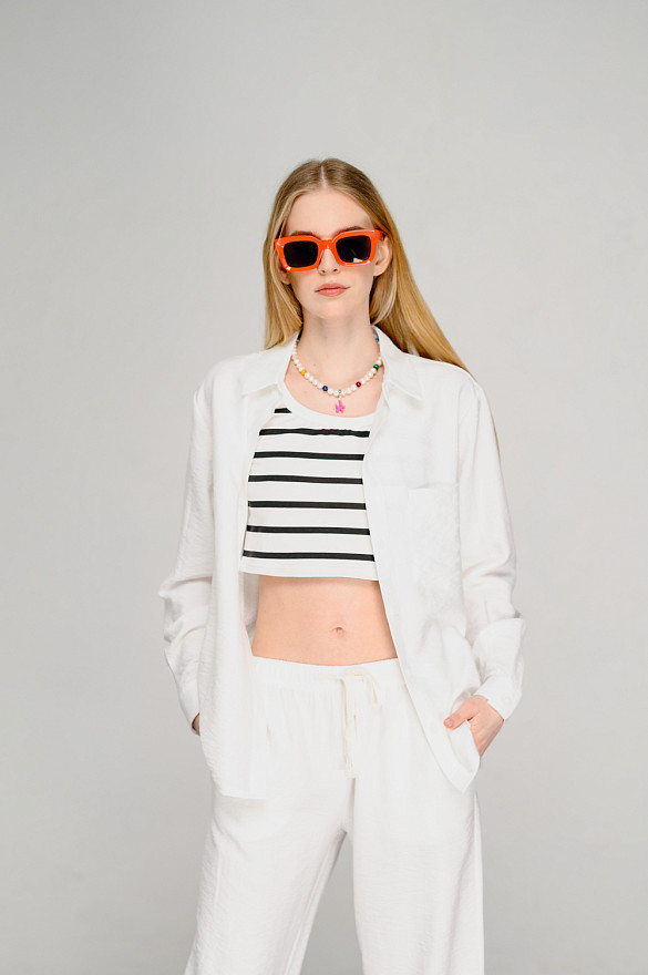 Loose milk shirt