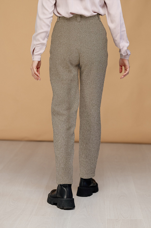 Straight warm trousers in 