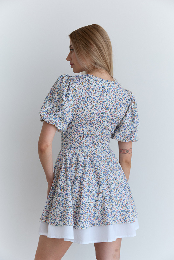 Мини-платье из легкого штапеля с воротником и подъюбником