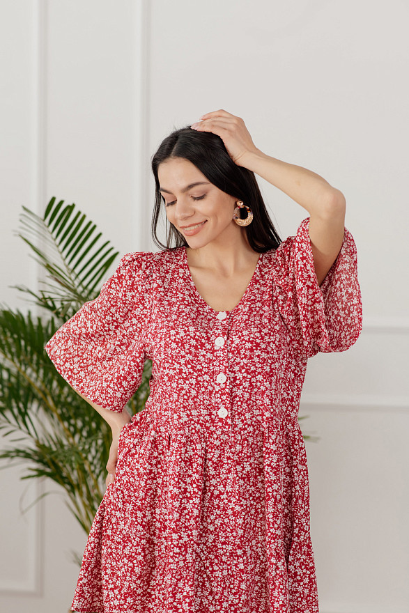 Короткое коттоновое платье с широким рукавом