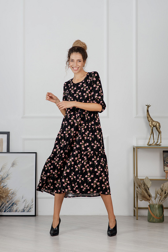 Round Neck Black Midi Dress