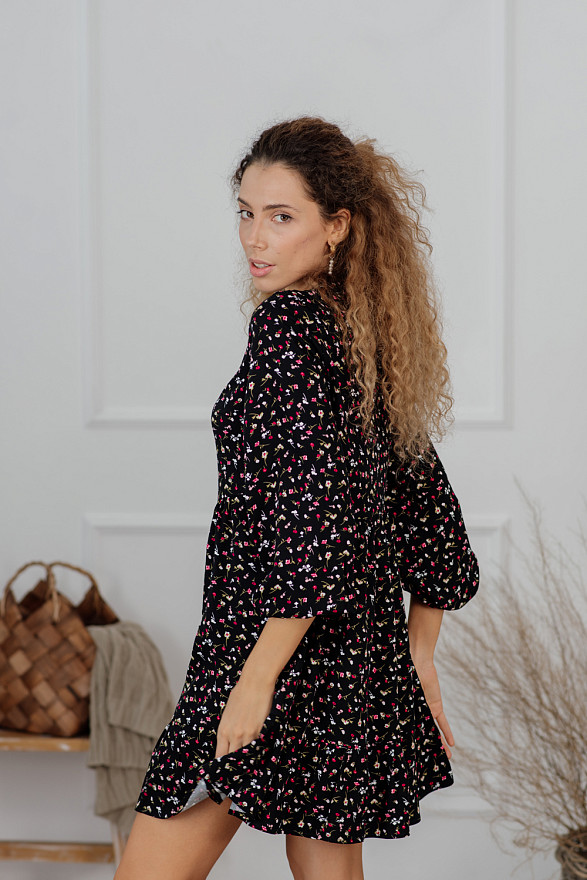 Черное хлопковое мини платье 