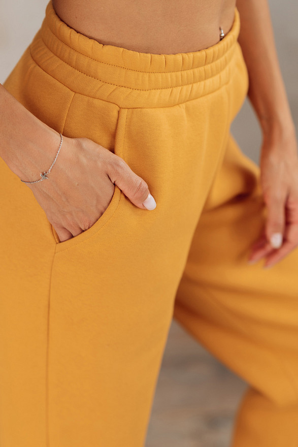 Гірчичні штани на флісі