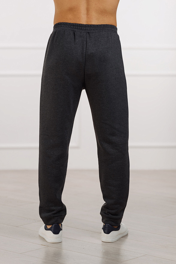 Серые спортивные брюки на флисе